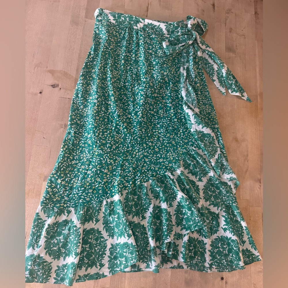 Beulah Elena Tree of Life Green Silk Wrap Skirt - Picture 6 of 12
